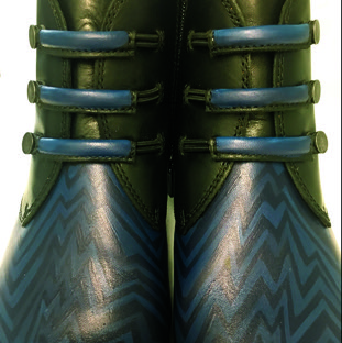 black&blue boots.jpg